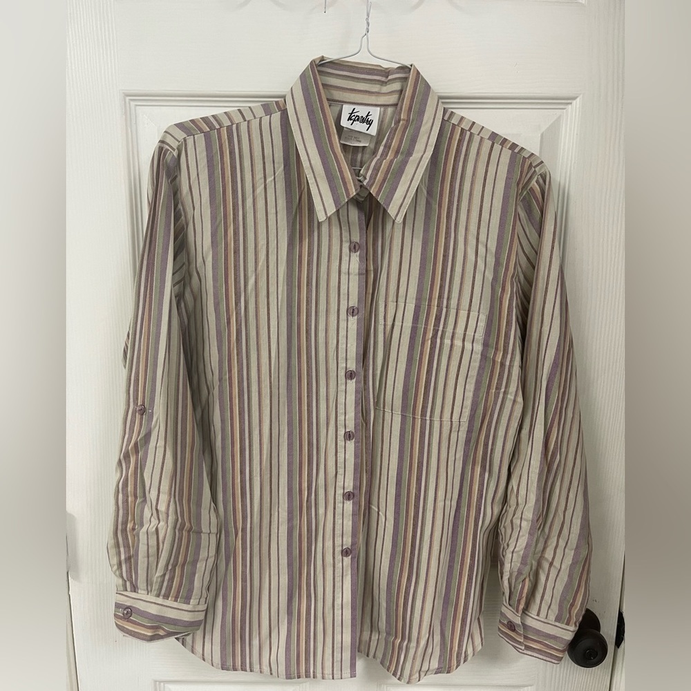 Tapestry Brand, Size Large Button Up Unisex